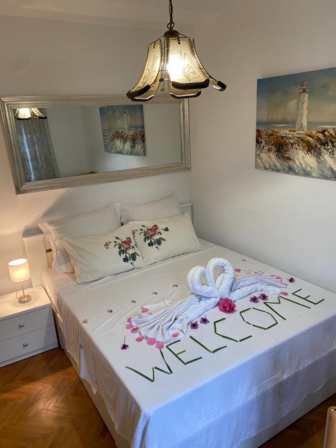 Ferienwohnung Apartman Luka + Free Parking Zadar Exterior foto